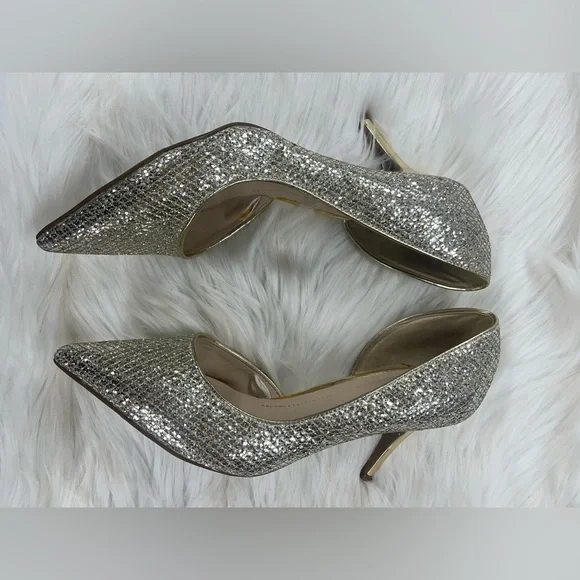 Marc Fisher Gold high heeled shoes size 8 woman’s - Picture 6 of 10